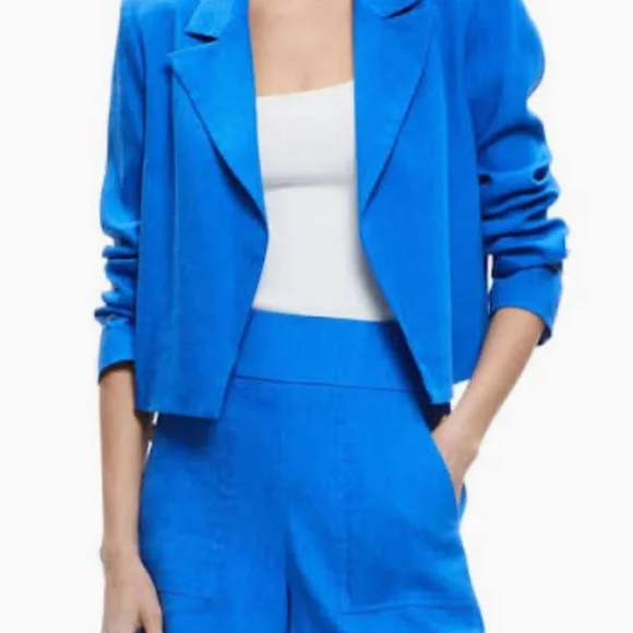 ALICE AND OLIVIA BLUE CROPPED BLAZER - Picture 6 of 6